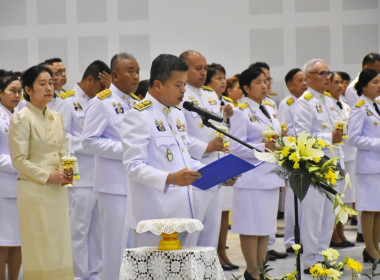 พิธีถวายเครื่องราชสักการะและวางพานพุ่ม ... พารามิเตอร์รูปภาพ 6