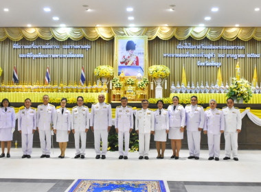 พิธีถวายเครื่องราชสักการะและวางพานพุ่ม ... พารามิเตอร์รูปภาพ 15