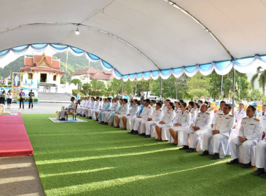 พิธีเจริญพระพุทธมนต์และทำบุญตักบาตรถวายพระราชกุศล ... พารามิเตอร์รูปภาพ 1