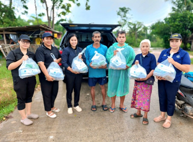 เปิดโรงครัวทำข้าวกล่องพร้อมขนมหวานและน้ำดื่มแจกให้กับผู้ประสบอุทกภัย ... พารามิเตอร์รูปภาพ 1