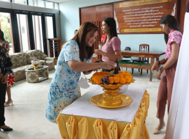 พิธีทรงน้ำพระ เนื่องในวันสงกรานต์ ประจำปี 2566 พารามิเตอร์รูปภาพ 26