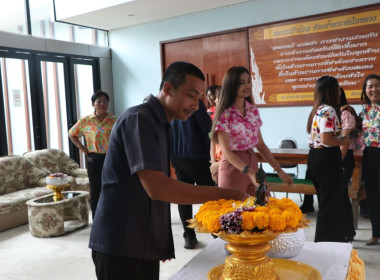 พิธีทรงน้ำพระ เนื่องในวันสงกรานต์ ประจำปี 2566 พารามิเตอร์รูปภาพ 50